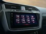Volkswagen Tiguan 1.5 TSI R-Line | Vol leer | Harman/Kardon | HUD | Navi | Memory | Adaptive Cruise | DAB | Carplay | 20' inch