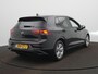 Volkswagen Golf 1.0 eTSI Life Business Clima / Metallic / Navigatie