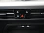 Volkswagen Golf 1.0 eTSI Life Business Clima / Metallic / Navigatie