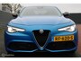 Alfa Romeo Giulia 2.0 T AWD 280 PK Veloce, F1 Schakeling, Donker glas, Sportstoelen, Navi, Pdc Voor + achter + Camera, Stoel-stuurverwarming,