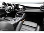 Alfa Romeo Giulia 2.0 T AWD 280 PK Veloce, F1 Schakeling, Donker glas, Sportstoelen, Navi, Pdc Voor + achter + Camera, Stoel-stuurverwarming,