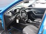 Peugeot e-2008 EV Allure Pack 50 kWh Stoelverwarming | Camera | Apple Carplay & Android Auto | Keyless Entry
