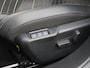 Peugeot 2008 1.2 PureTech 130 GT Alcantara/Elektrische stoelen | Parkeercamera VA + 360 vision | Stoelverwarming | Apple Carplay & Android Auto