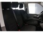 Volkswagen Transporter 2.0 TDI 110pk L2 Dubbele Cabine | 6-zitplaatsen | Betimmering | Trekhaak |  Navigatie (Apple carplay / Android Auto)