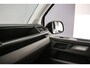 Volkswagen Transporter 2.0 TDI 110pk L2 Dubbele Cabine | 6-zitplaatsen | Betimmering | Trekhaak |  Navigatie (Apple carplay / Android Auto)