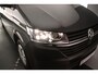 Volkswagen Transporter 2.0 TDI 110pk L2 Dubbele Cabine | 6-zitplaatsen | Betimmering | Trekhaak |  Navigatie (Apple carplay / Android Auto)
