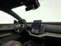 Volvo EX30 Twin Motor Performance Ultra 69 kWh | Panoramadak | 360° camera | Harman Kardon | Stoel- en Stuurverwarming | Trekhaak