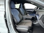 Volvo EX30 Single Motor Extended Range Plus 69 kWh | Parkeercamera | Harman Kardon | Stoel- en Stuurverwarming