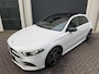 Mercedes-Benz A-klasse 180 Premium Plus AMG Pano/Ambiente/Car Play/LED/Navigatie/Camera/Alcantara/PDC/Cruise/Climate/Apk 03-2027