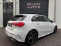 Mercedes-Benz A-klasse 180 Premium Plus AMG Pano/Ambiente/Car Play/LED/Navigatie/Camera/Alcantara/PDC/Cruise/Climate/Apk 03-2027