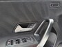 Mercedes-Benz A-klasse 180 Premium Plus AMG Pano/Ambiente/Car Play/LED/Navigatie/Camera/Alcantara/PDC/Cruise/Climate/Apk 03-2027