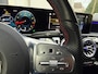 Mercedes-Benz A-klasse 180 Premium Plus AMG Pano/Ambiente/Car Play/LED/Navigatie/Camera/Alcantara/PDC/Cruise/Climate/Apk 03-2027
