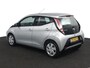 Toyota Aygo 1.0 VVT-i x-nav | Navigatie | Airco | 5-Deurs |