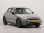 MINI Cooper Mini 1.5 Classic | Apple Carplay | Connected Services | Navigatie | Parkeersensoren voor en achter | Spraakbediening |