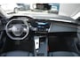 Peugeot 408 1.6 HYbrid Allure Pack 225 EAT8 DEMO-DEAL! | 360 Camera | Drive Assist | 7,4kW Boordlader | AGR-Comfortstoel | Full-LED | Stoelverwarming | !!