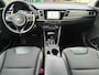 Kia Niro 1.6 GDi Hybrid DynamicLine Navi Clima Cruise Camera Trekhaak NAP NL-Auto Volledig Dealeronderhouden!