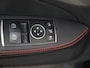 Mercedes-Benz SLC 180 AMG-Line / Nek-verwarming / Dodehoek-Assistentie / Stoelverwarming /