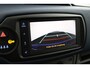 Toyota Yaris 1.5 Hybrid Bi-Tone | Climate control | Cruise control | Keyless | Parkeercamera |