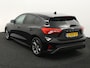 Ford Focus 1.0 EcoBoost ST Line Business Airco, Apple Carplay/Android Auto, Cruise control, Boordcomputer, Bluetooth, Bots herkenning systeem, Parkeersensoren voor/achter, Rijstrooksensor met correctie, Elek remkrachtverdeling, Elek De Ford Focus 1.0 EcoBoost ST Line Business uit 2019 met handgeschakelde versnellingsbak is een moderne en sportief ogende middenklasser. De zuinige driecilinder benzinemotor levert voldoende