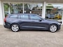 Volvo V60 2.0 T4 Momentum | Trekhaak | Navigatie | Achteruitrijd Camera | Stoelverwarming | Climate & Cruise Control |