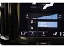 Volvo XC60 2.0 Recharge T6 AWD Business Pro Aut. [ Panorama Stoelverwarming Keyless ]