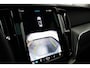 Volvo XC60 T6 Recharge AWD Plus Bright | Long Range | Leder | Panoramadak | Trekhaak | BLIS | Adaptive Cruise