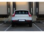 Volvo XC40 B4 Plus Dark | Verwarmbare voorstoelen | Verwarmbaar stuurwiel | Verwarmbare voorruit | Premium audio by Harman Kardon | Trekhaak | 18 inch Lichtmetalen velgen