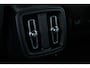 Volvo XC40 B4 Plus Dark | Verwarmbare voorstoelen | Verwarmbaar stuurwiel | Verwarmbare voorruit | Premium audio by Harman Kardon | Trekhaak | 18 inch Lichtmetalen velgen