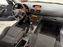 Toyota Avensis Wagon 1.8 VVTi Linea Terra / NAP / NETTE AUTO / RIJDT SCHAKELT GOED