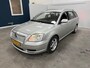 Toyota Avensis Wagon 1.8 VVTi Linea Terra / NAP / NETTE AUTO / RIJDT SCHAKELT GOED