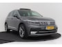 Volkswagen Tiguan 1.4 TSI Connected Series R-Line | Uitklap Trekhaak | Panoramadak | Org NL | Digital Cockpit | Camera |