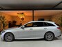 Mercedes-Benz C-klasse Estate 300 e AMG Line Garantie Trekhaak Massage Pano Ambient 360 Blindspot Elek Achterklep StuurVW Rijklaar