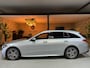 Mercedes-Benz C-klasse Estate 300 e AMG Line Garantie Trekhaak Massage Pano Ambient 360 Blindspot Elek Achterklep StuurVW Rijklaar