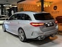 Mercedes-Benz C-klasse Estate 300 e AMG Line Garantie Trekhaak Massage Pano Ambient 360 Blindspot Elek Achterklep StuurVW Rijklaar