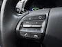 Hyundai Kona 1.6 GDI HEV Premium / Lederen bekleding / Stoelverwarming en verkoeling / Cruise control / All-season banden / Trekhaak /