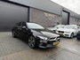 Mercedes-Benz A-klasse 200 Launch Edition Premium | 1E EIGENAAR | 12MND GARANTIE | AUTOMAAT | DAB | LED | SFEERVERLICHTING |