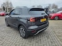 Volkswagen T-Cross 1.0 TSI Style | AUTOMAAT | Met o.a. stoelverwarming, navigatie, AppleCarPlay/AndroidAuto en parkeersensoren!