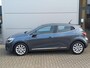 Renault Clio 1.0T 100pk Intens | Climate control | Navigatie| Lm velgen | Parkeersensoren | Cruise control | LED koplampen | Apple/Android