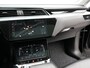 Audi E-tron 55 quattro Business edition Plus 95 kWh | SoH 94,9% | Connected Services | Wifi | Voorstoelen verwardm | Electr.bedienbare voorstoelen | Verwarmbare voorruit | Electr. schuif- panorama dak | Parkeersensoren voor en achter |