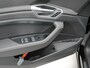 Audi E-tron 55 quattro Business edition Plus 95 kWh | SoH 94,9% | Connected Services | Wifi | Voorstoelen verwardm | Electr.bedienbare voorstoelen | Verwarmbare voorruit | Electr. schuif- panorama dak | Parkeersensoren voor en achter |