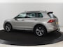 Volkswagen Tiguan 1.4 TSI R Line | 1e eigenaar | Panoramadak | Trekhaak | Stoelverwarming | Keyless | 19'' | Massage | Adaptive cruise | Navigatie | Full LED | Virtual Cockpit | Parkeerhulp | Climate control
