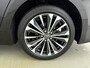 Toyota Corolla Touring Sports 2.0 High Power Hybrid First Edition | Parkeersensoren | Half lederen bekleding | Navigatie | Stoel / Stuurwielverwarming |
