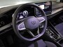 Volkswagen Golf 1.5 eHybrid Style Edition 204 pk Automaat (DSG) | Verlengde garantie | Navigatie | Parkeersensoren (Park assist) | Rondomzicht camera | Elektr. bestuurdersstoel | Stoelverwarming |