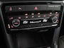 Volkswagen T-Cross 1.0 TSI Style | Automaat | Stoelverwarming | Trekhaak | Carplay | Keyless | Virtual Cockpit | Adaptive cruise | Navigatie | Full LED | Parkeerhulp | Dodehoek detectie | Getint glas