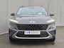 Hyundai Kona 1.6 GDI HEV Fashion Automaat / Fabrieksgarantie tot 02-2028 / Dealer onderhouden / Head Up Display / Keyless Entry/Start / cruise control / Achteruitrijcamera / Draadloze telefoon lader / Krell Audio Systeem /