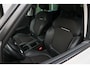 Renault Scenic 1.3 TCe Intens / Navi / Trekh. / Dodehoek / Rijklaarprijs! / 12mnd Bovag garantie!