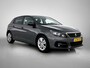 Peugeot 308 Blue Lease Executive 110pk | Navigatie | Panoramadak | Climate Control | Cruise Control | Parkeersensoren v+a | Armsteun | Elektrisch inklapbare spiegels | Bluetooth | Apple Carplay / Android Auto | DAB+ radio | Automatisch dimlicht | Regensensor | Donker getint glas | 16" lichtmetalen velgen |
