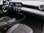 Mercedes-Benz A-klasse 250 e AMG Plug-In Hybride AMG Line | Night Pakket | Trekhaak | Sfeerverlichting | Achteruitrijcamera | Stuur en Stoelverwarming. Inclusief 24 maanden MB Certified garantie voor Europa.