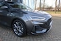 Ford Focus 1.0 ECOBOOST HYBRID 155PK ST-LINE, All Season Banden, etc.
