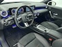 Mercedes-Benz A-klasse 250 e AMG Plug-In Hybride AMG Line | Night Pakket | Trekhaak | Sfeerverlichting  | Achteruitrijcamera | Stuur en Stoelverwarming. Inclusief 24 maanden MB Certified garantie voor Europa.